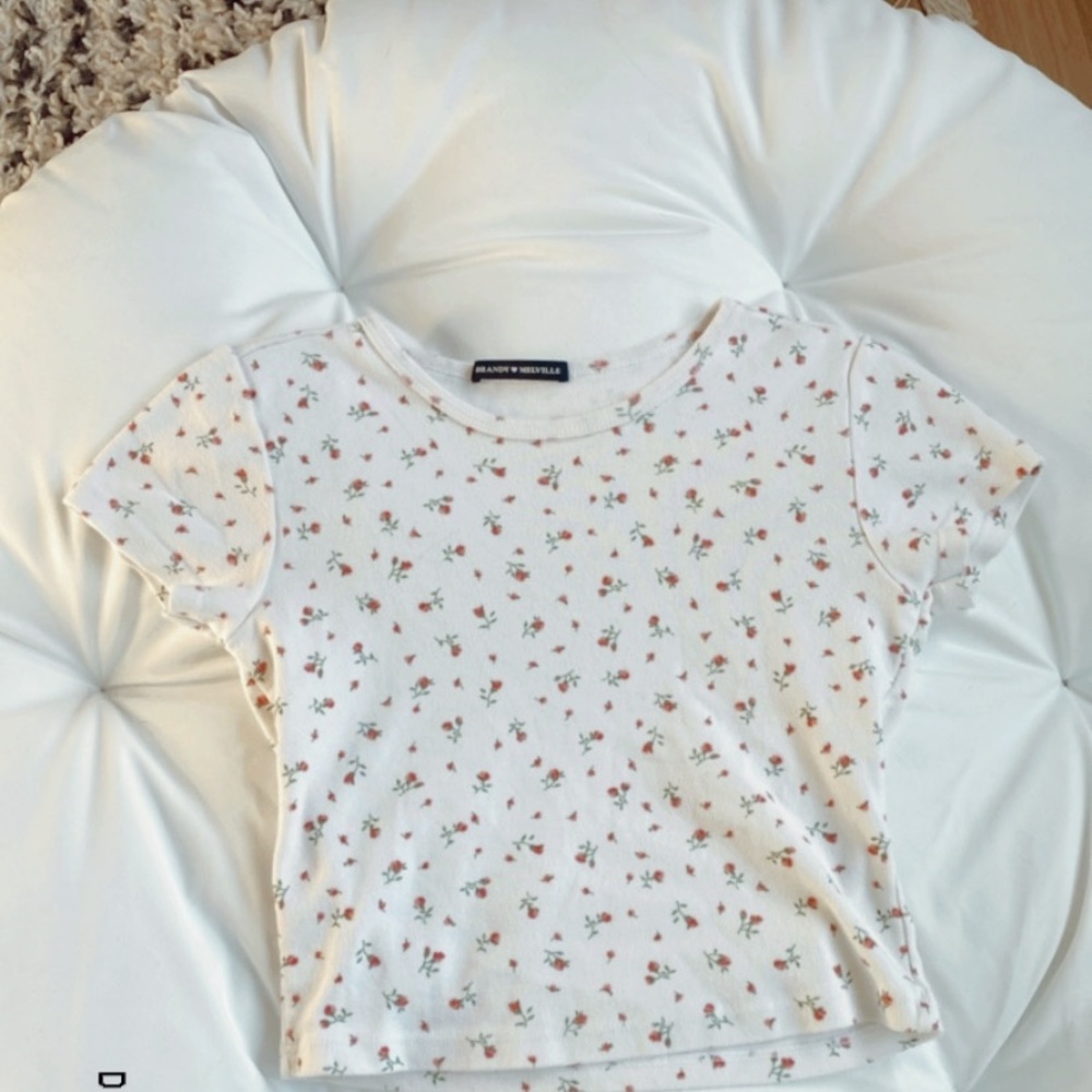 Brandy Melville red/pink floral top